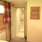 Ours Blanc Orb Nature & Quiet 4 Pers